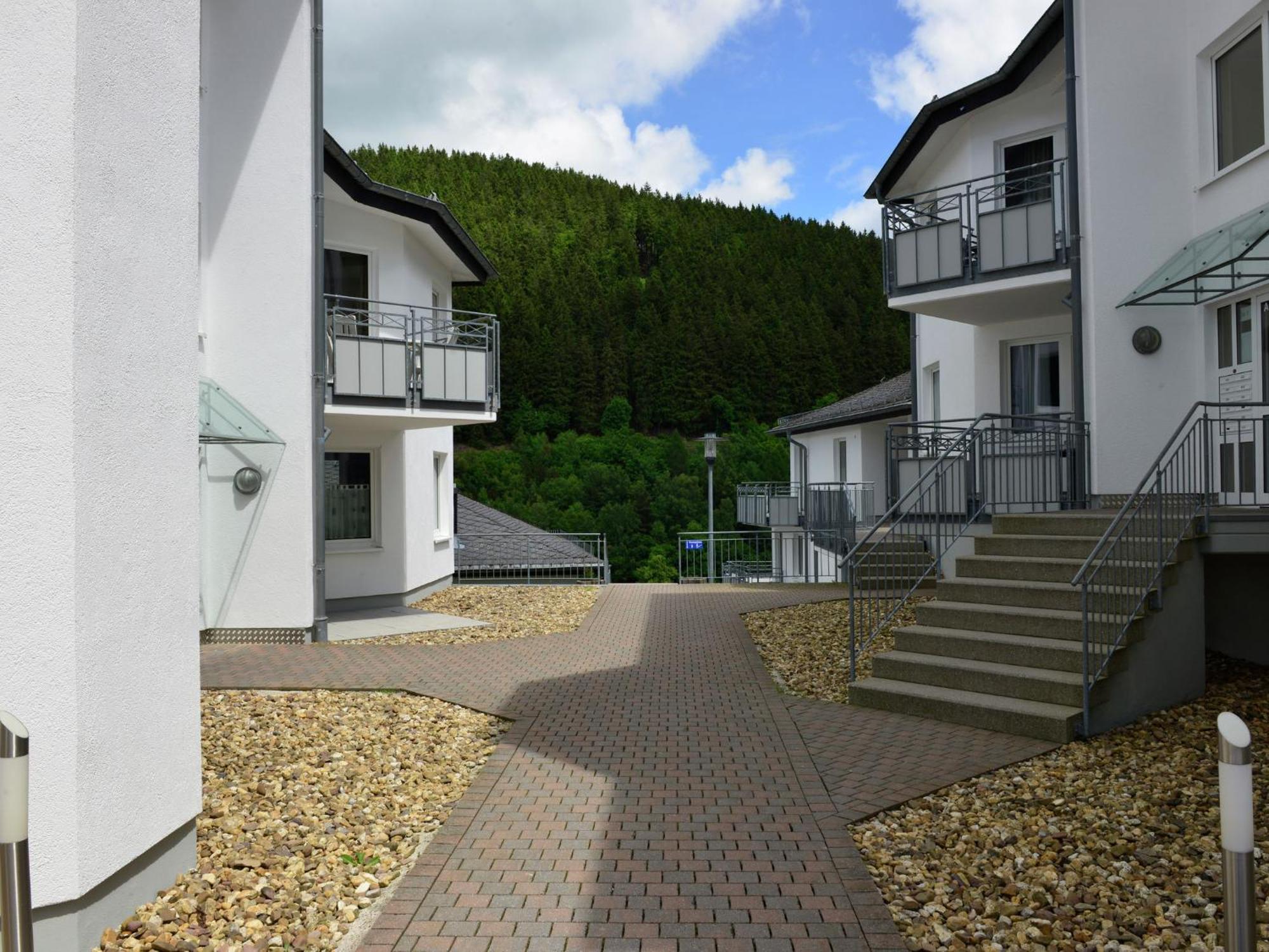 Large Apartment In Willingen With Balcony Eksteriør bilde