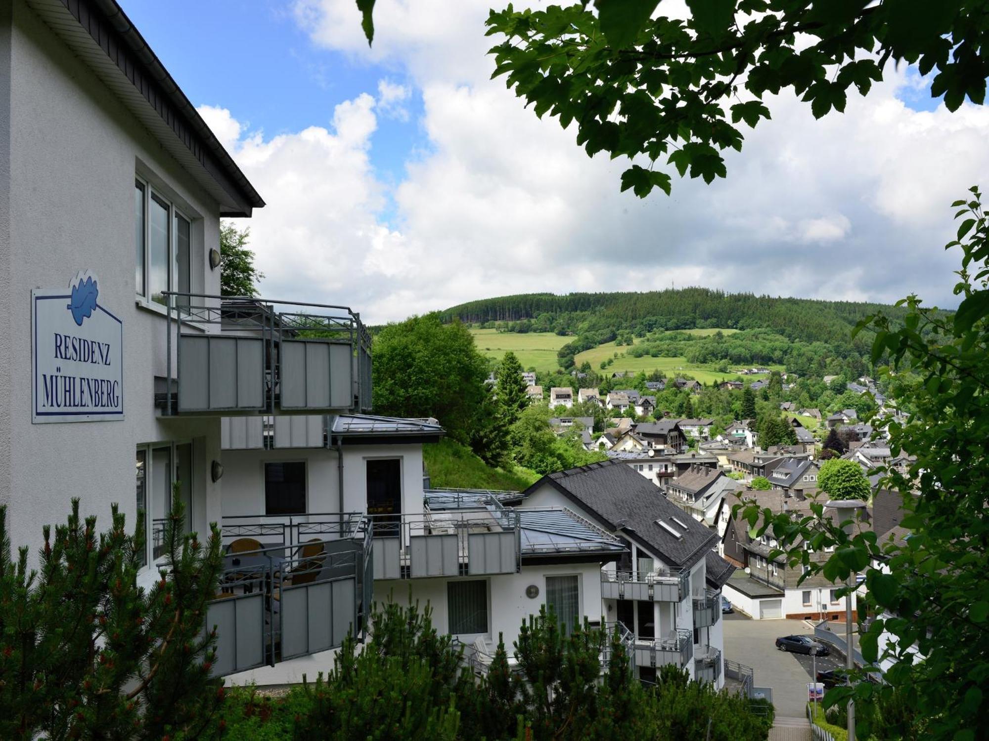 Large Apartment In Willingen With Balcony Eksteriør bilde